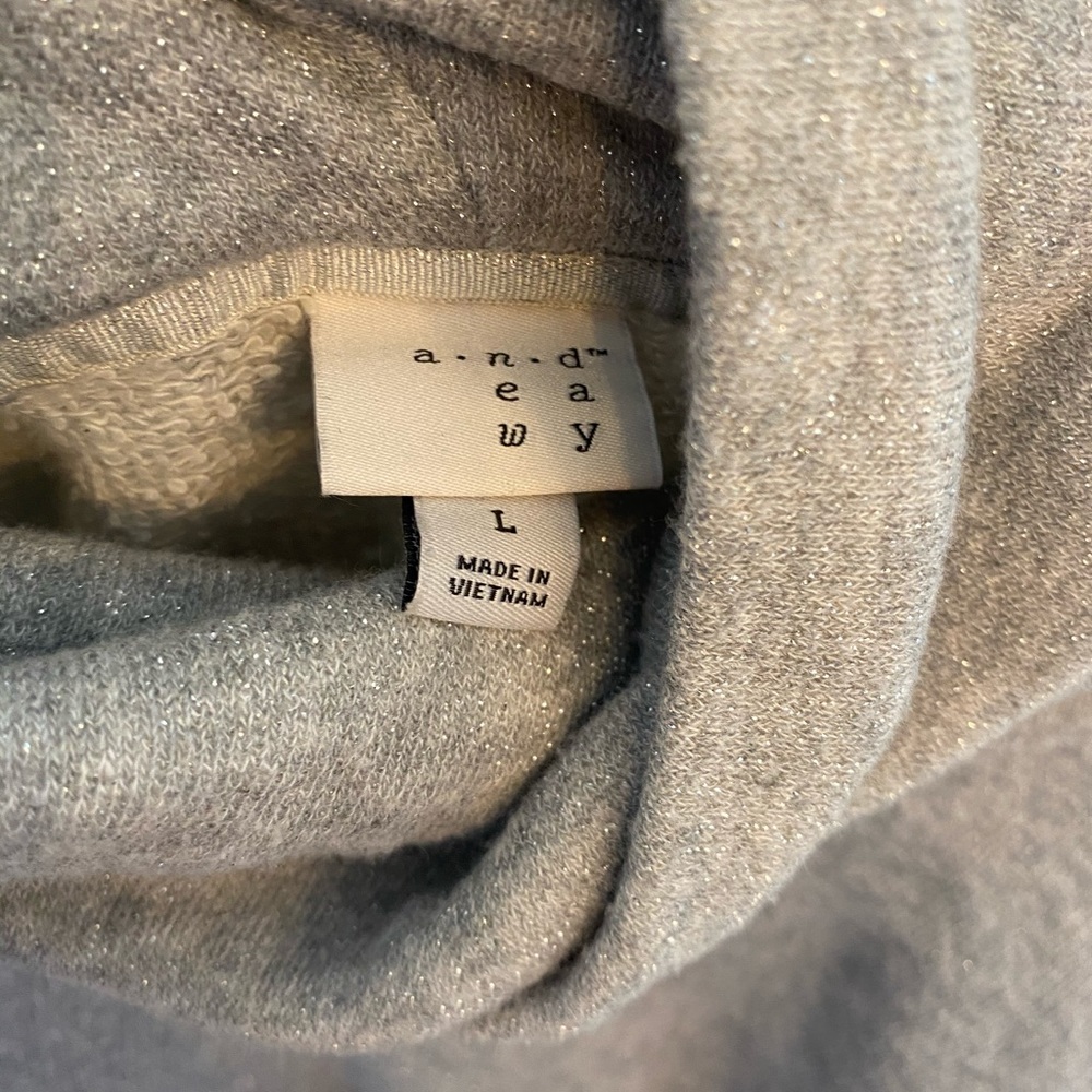 Sweater - Picture 2 of 2
